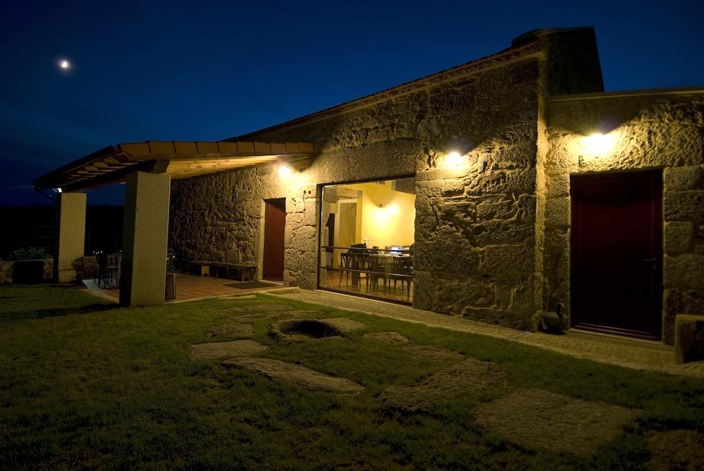 Casa Entre-Palheiros E Casa Do Canastro Montalegre Bilik gambar